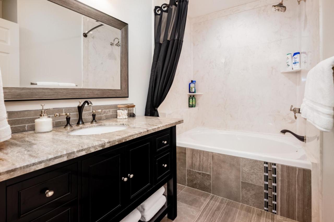 Villa Ol Sarge Retreat Outdoor Amenities Cozy Charm Bryan Exterior foto