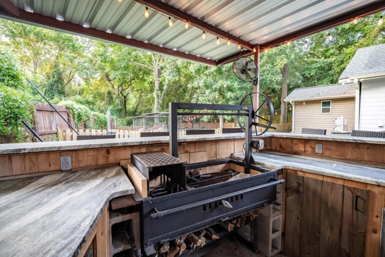 Villa Ol Sarge Retreat Outdoor Amenities Cozy Charm Bryan Exterior foto