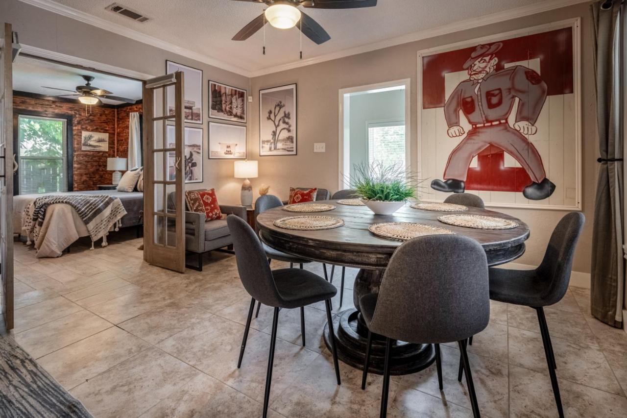 Villa Ol Sarge Retreat Outdoor Amenities Cozy Charm Bryan Exterior foto