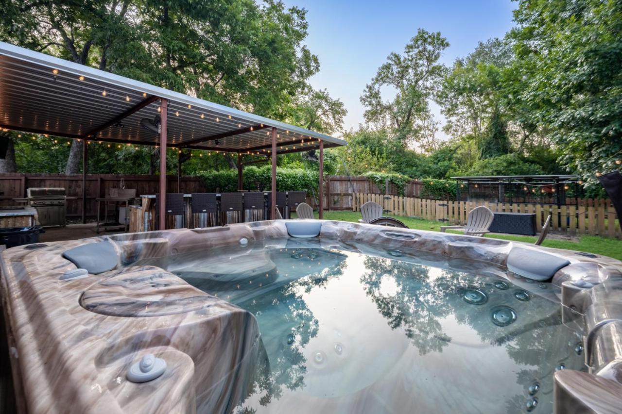 Villa Ol Sarge Retreat Outdoor Amenities Cozy Charm Bryan Exterior foto